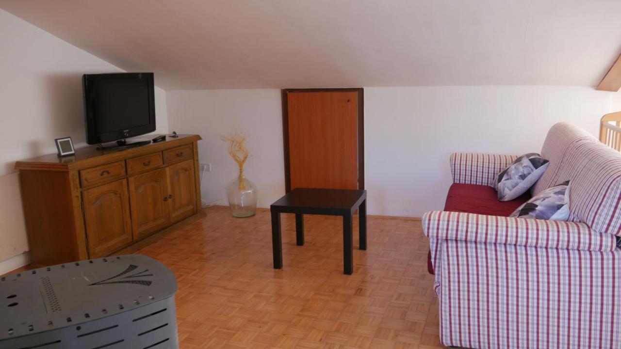 Apartment Kornarija Buje Exterior foto